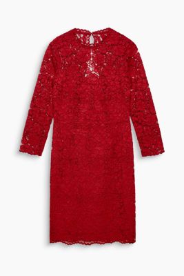 Romantique par excellence ! Dans cette robe fantaisie et féminine à dentelle et col montant, vous attirez tous les regards.