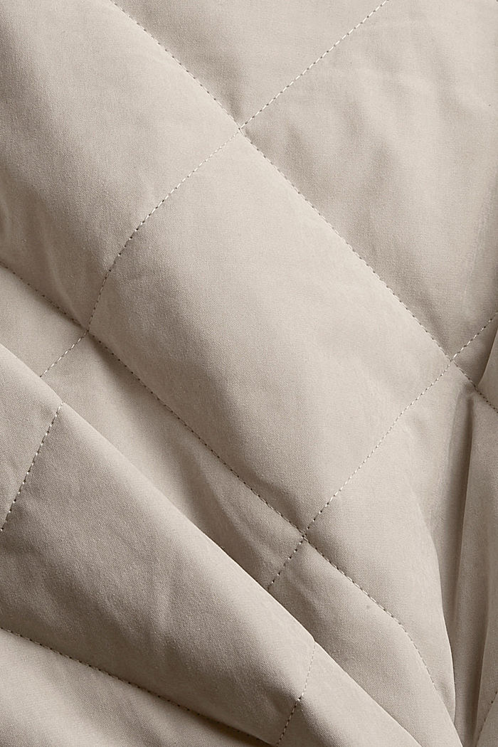 In materiale riciclato: cappotto trapuntato con zip, LIGHT TAUPE, detail image number 4