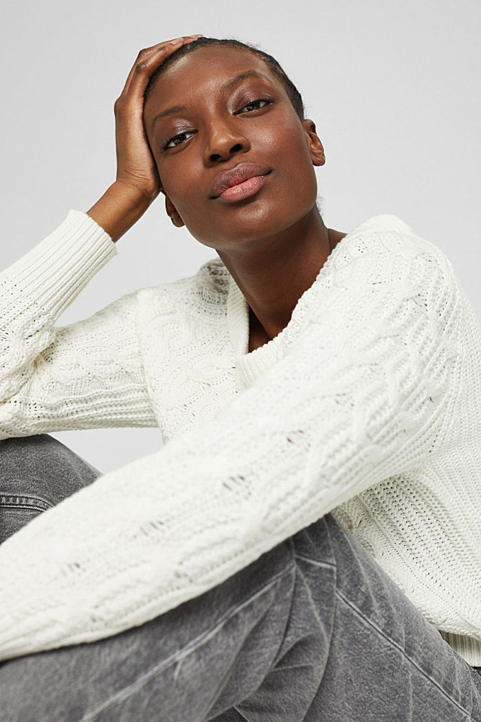Cable knit jumper made of blended cotton