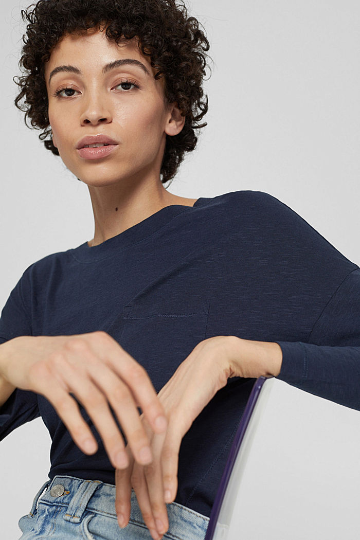 Long sleeve top with a pocket, organic cotton blend, NAVY, overview