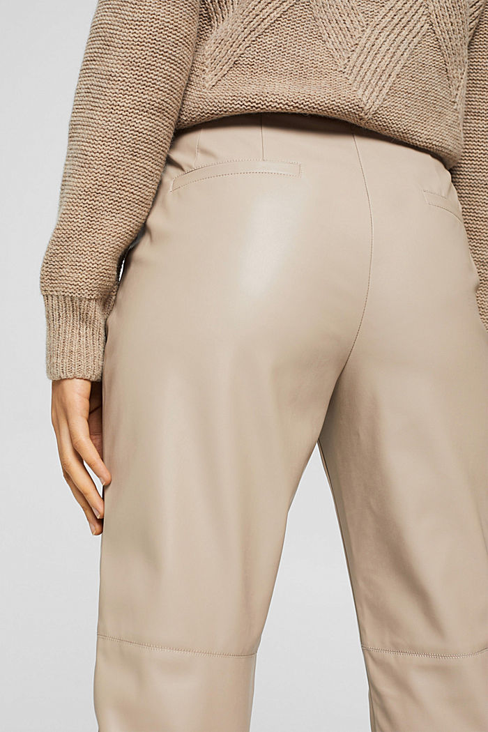 Cropped trousers in faux leather, LIGHT TAUPE, detail image number 5