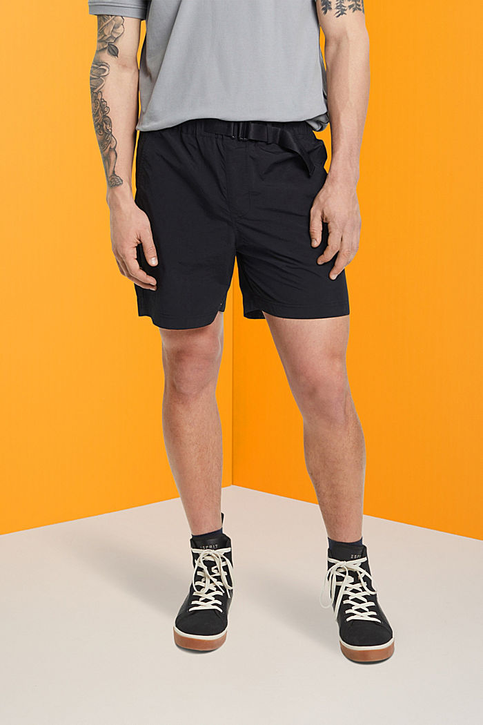 Shorts with integrated belt, BLACK, detail-asia image number 0