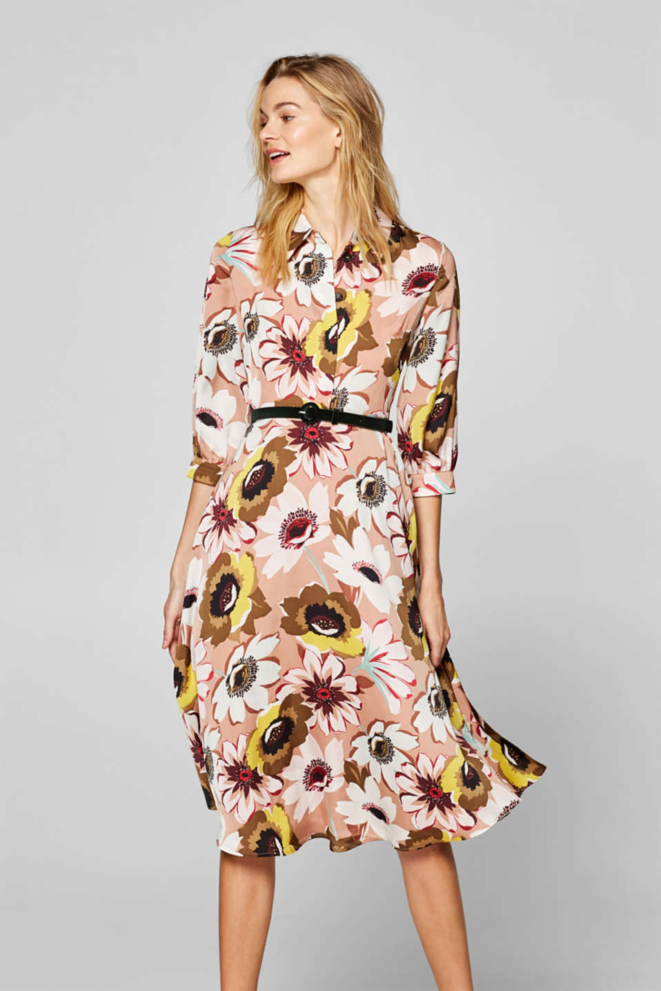 Esprit - Shirt dress with a floral print and belt