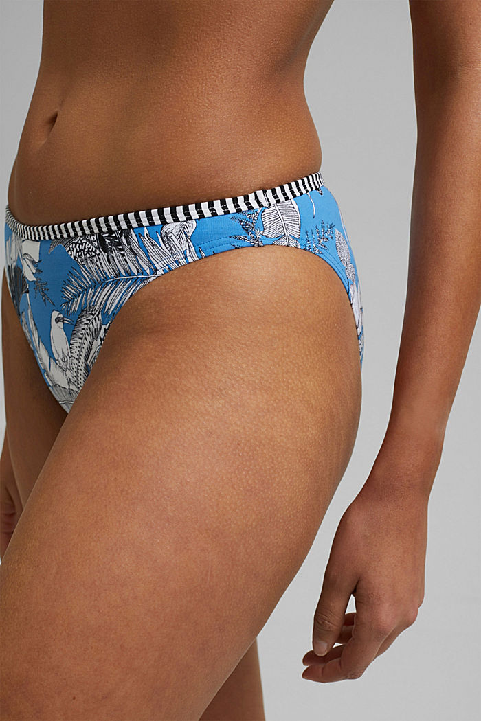 In materiale riciclato: slip da bikini con stampa tropicale, BLUE, detail image number 2