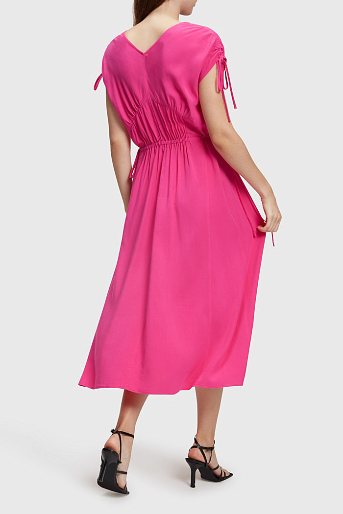 RAYON SILK RUCHED V NECK DRESS, PINK FUCHSIA, detail-asia image number 1
