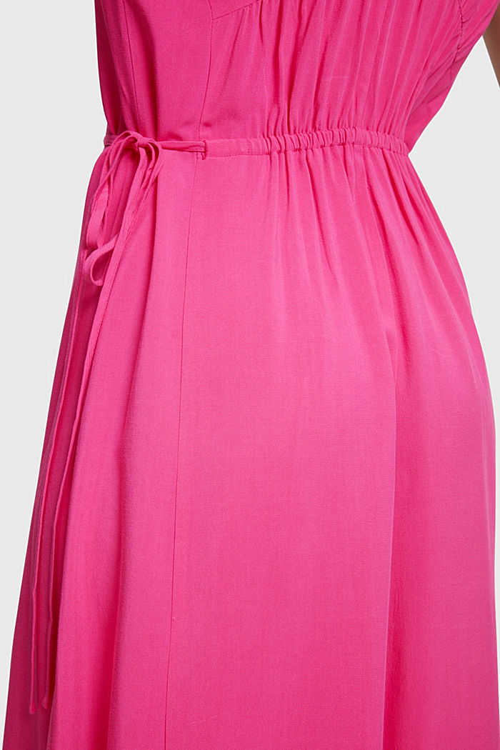 RAYON SILK RUCHED V NECK DRESS, PINK FUCHSIA, detail-asia image number 3