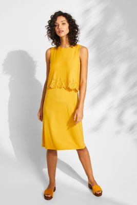 Jersey-Layer-Kleid mit Lochstickerei