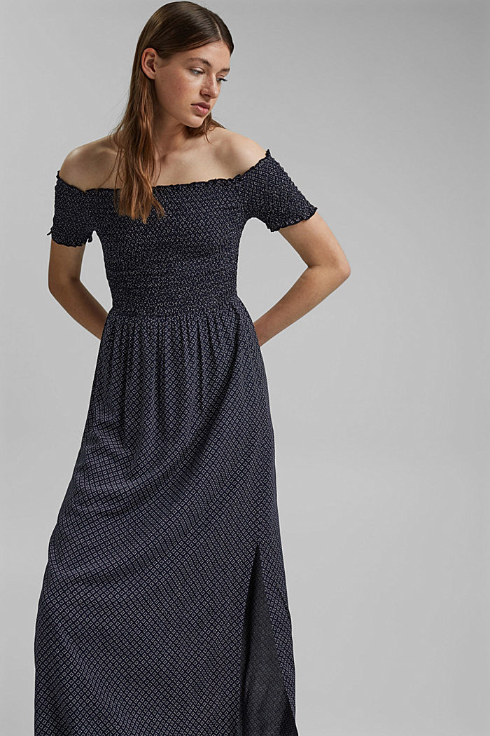 Nařasené šaty ve stylu Carmen, materiál LENZING™ ECOVERO™