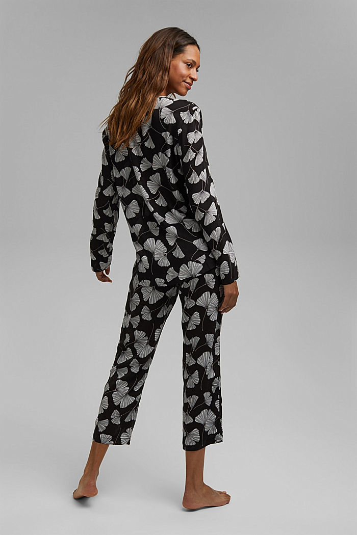 Pyjamas with a gingko print, LENZING™ ECOVERO™, BLACK, detail image number 1