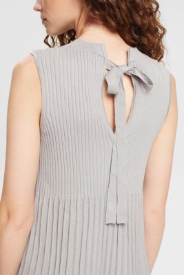 Pleated fit and flare dress, MEDIUM GREY, detail-asia image number 4