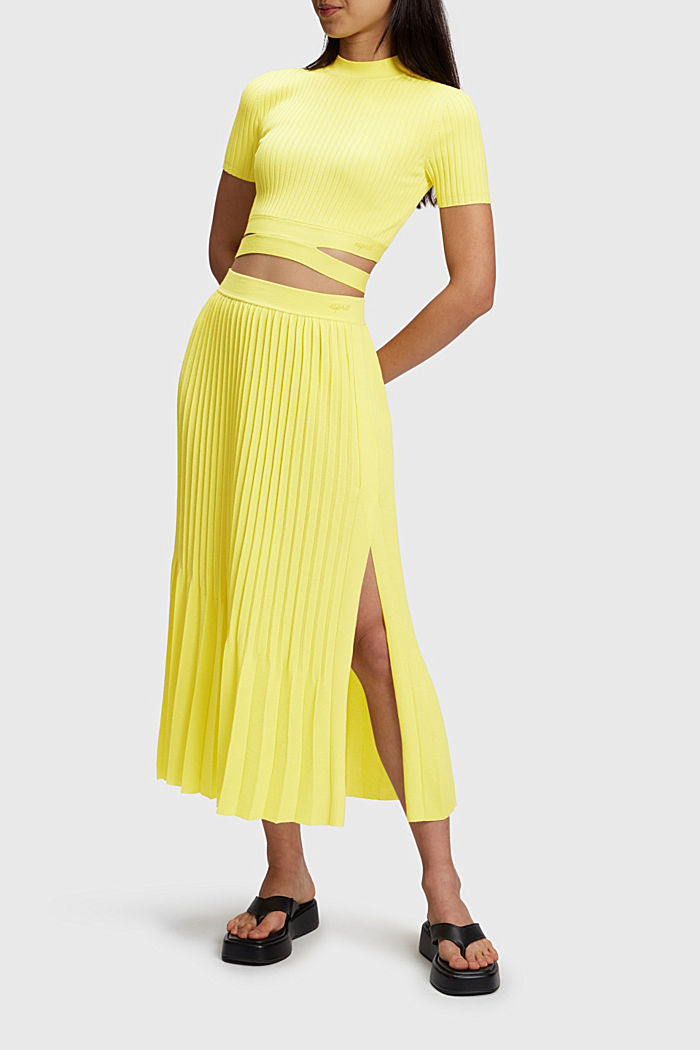 Pretty Pleats Cropped Tie Waist Top, LIGHT YELLOW, detail image number 3