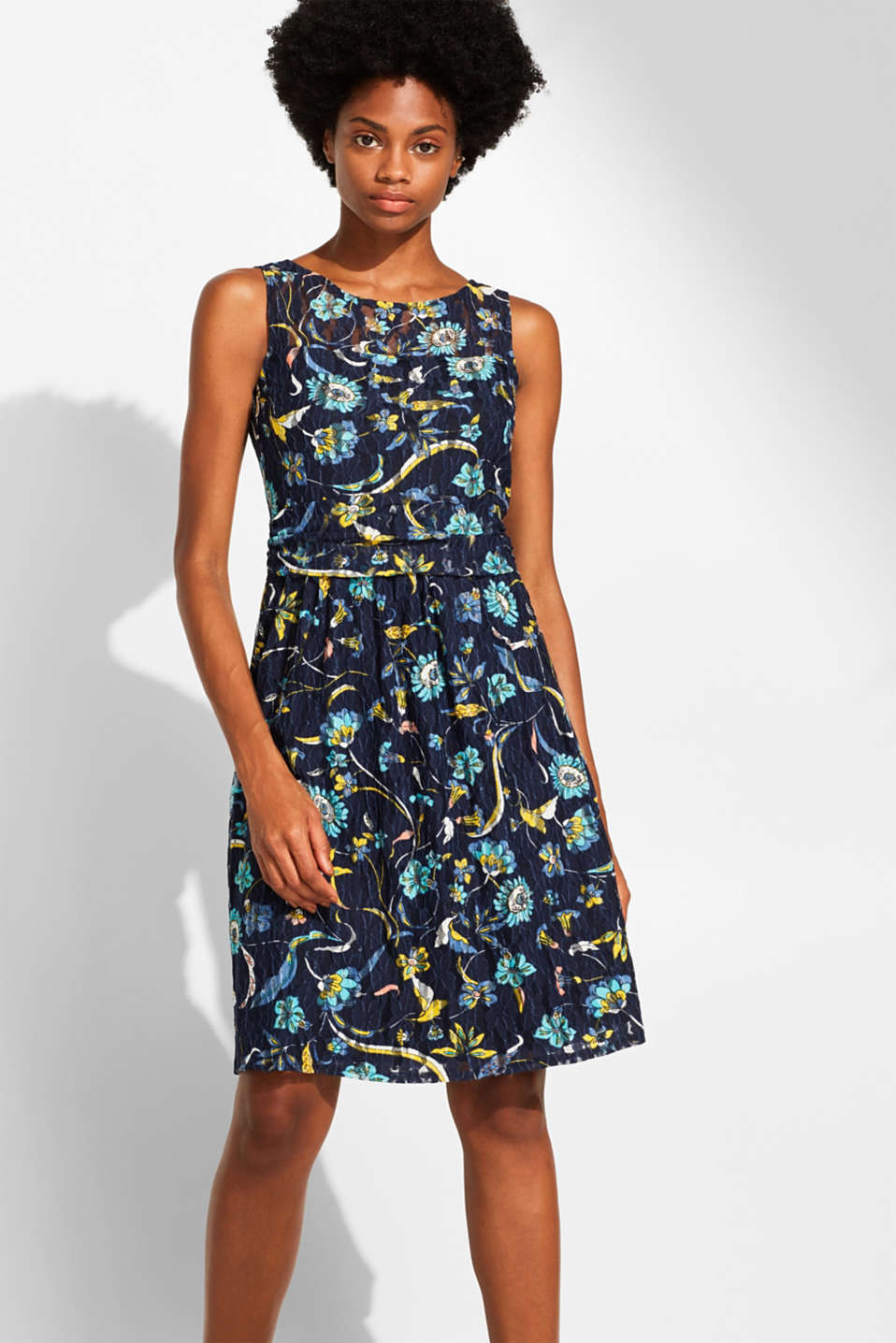 Esprit - Jersey-Spitzen-Kleid mit Blumen-Print im Online ...