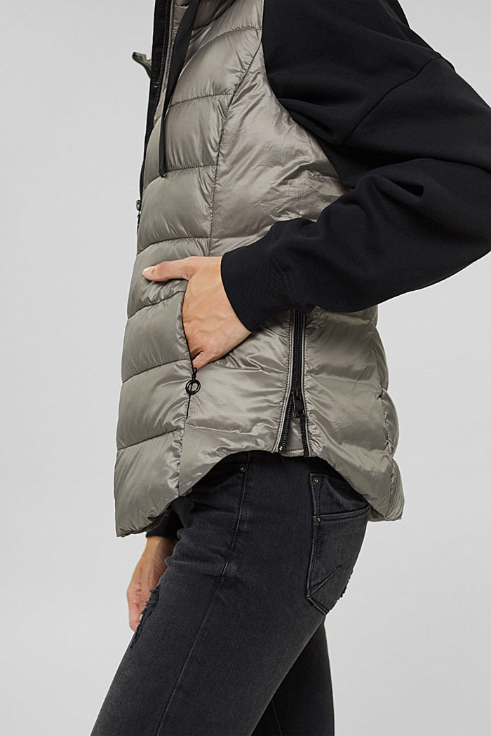 Recycled: lightweight quilted body warmer with hood, LIGHT GUNMETAL, detail image number 5