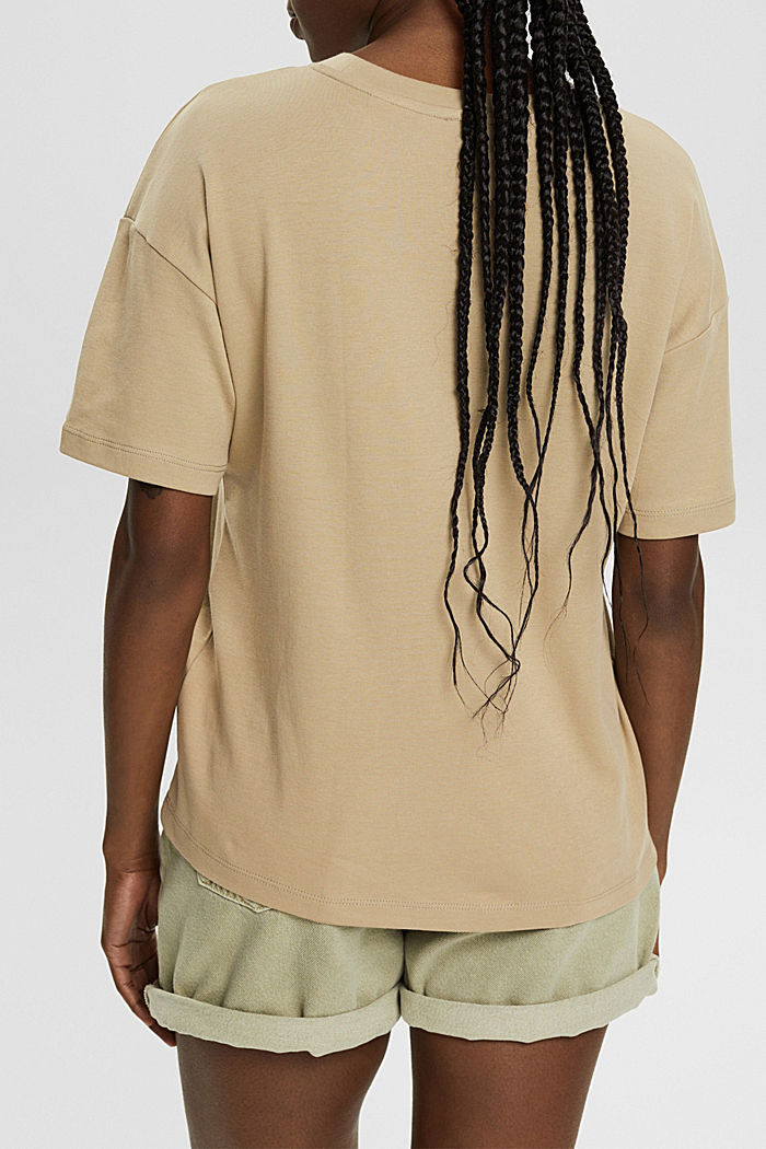 T-shirt with a breast pocket, PALE KHAKI, detail-asia image number 1
