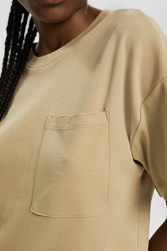 T-shirt with a breast pocket, PALE KHAKI, detail-asia image number 4