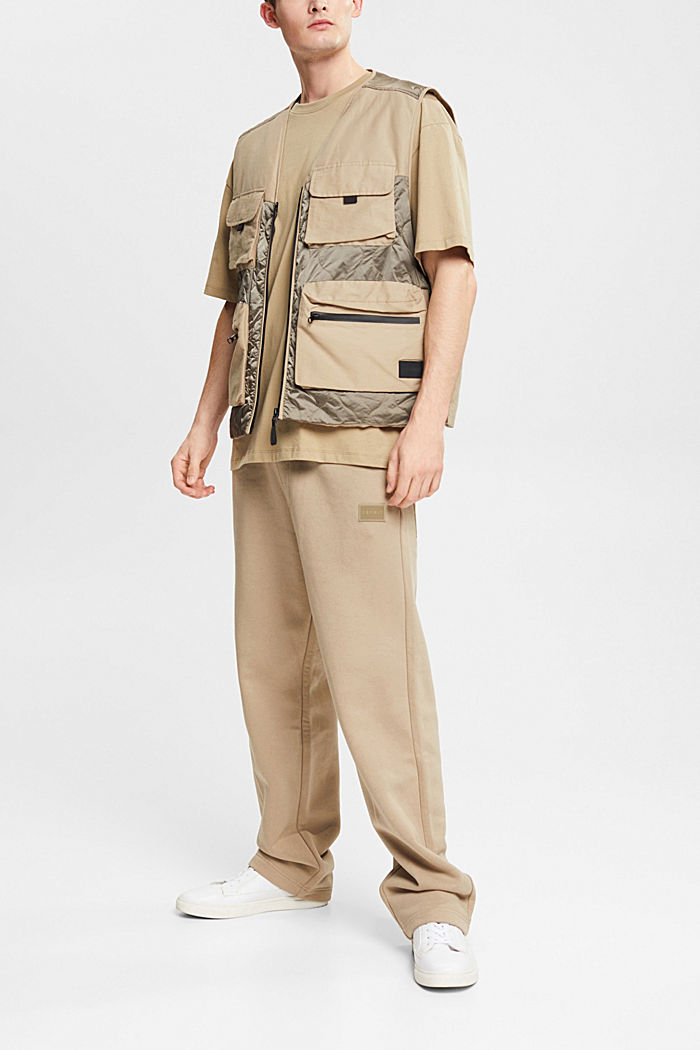 Made of recycled material: tracksuit bottoms with a wide leg, PALE KHAKI, detail-asia image number 1