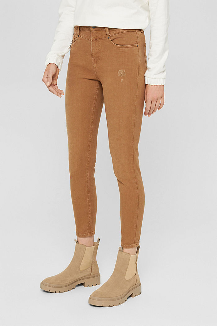 Cropped trousers with vintage details