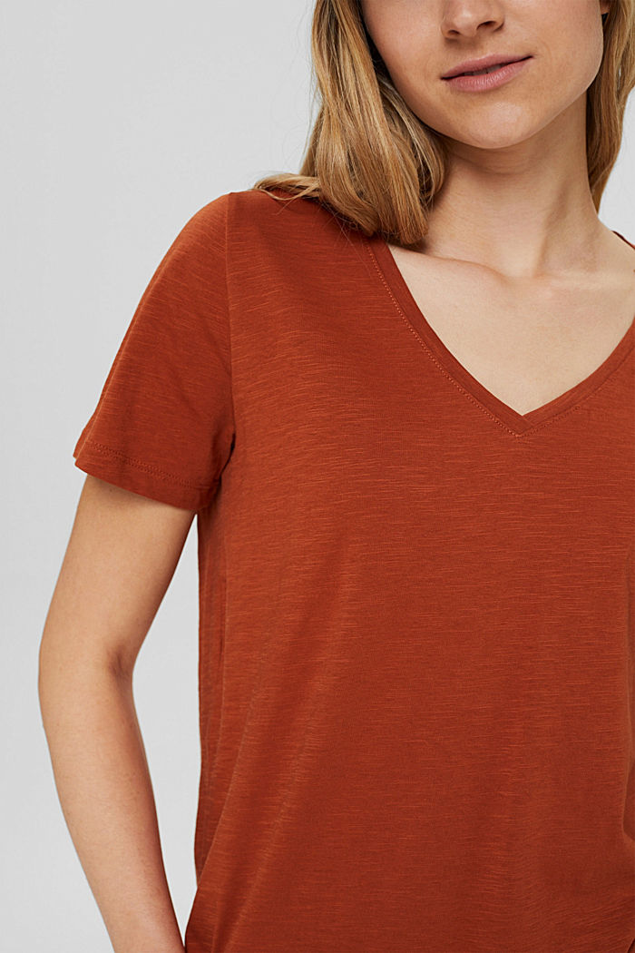 V-neck T-shirt made of 100% organic cotton, RUST ORANGE, detail image number 2