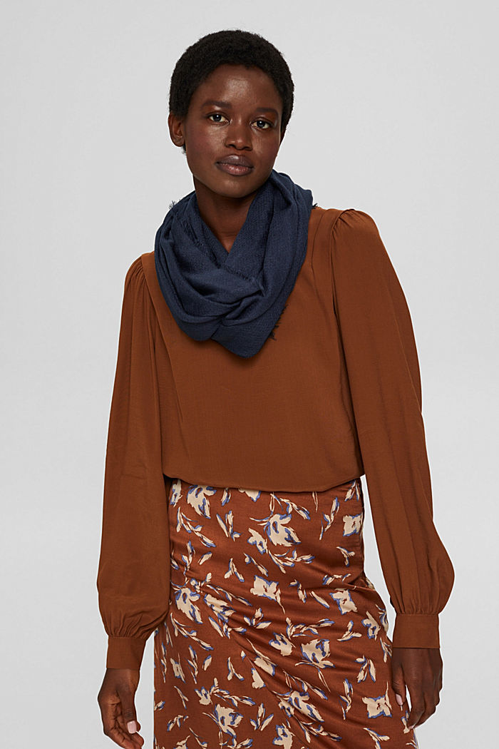 Recycled: plain-coloured woven scarf in a snood design, NAVY, detail image number 1