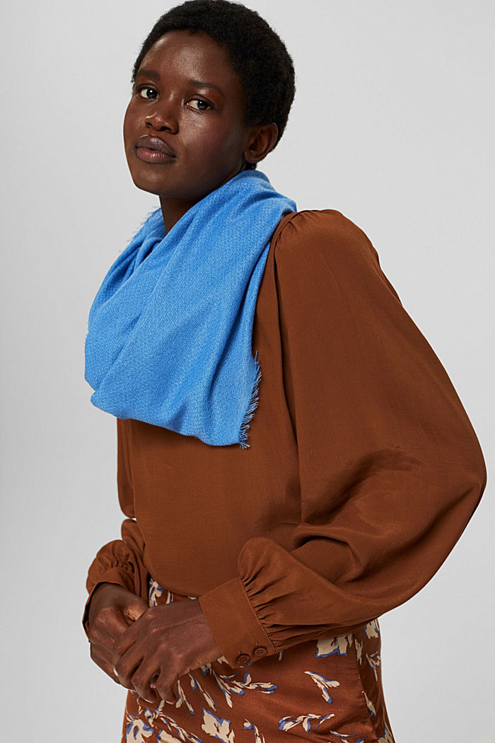 Recycled: plain-coloured woven scarf in a snood design, GREY BLUE, detail image number 1