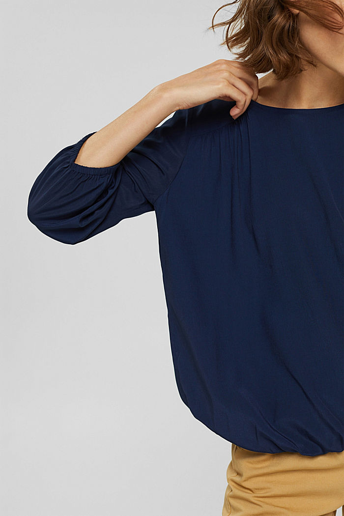 Blouse with an elasticated hem, LENZING™ ECOVERO™, NAVY, detail image number 2