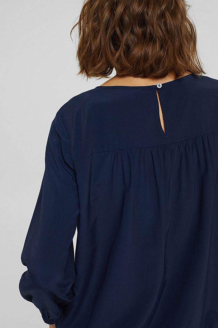 Blouse with an elasticated hem, LENZING™ ECOVERO™, NAVY, detail image number 5