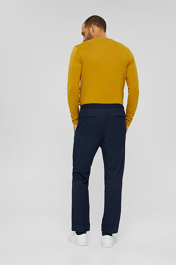 Chinos with an elasticated waistband made of blended organic cotton, NAVY, detail image number 3