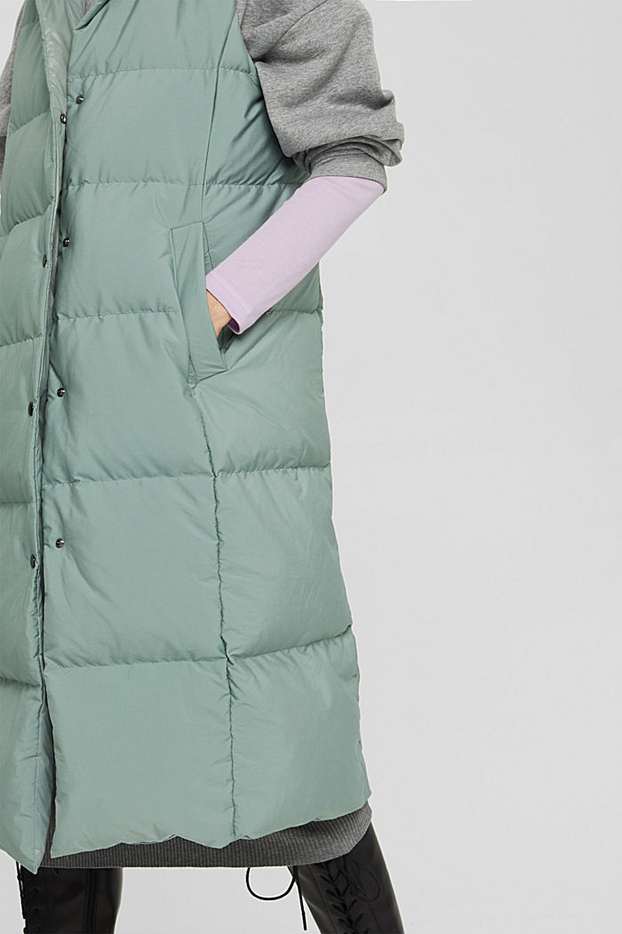 Reversible quilted body warmer with recycled down filling, DUSTY GREEN, detail image number 2