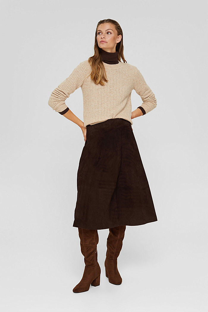 Wool blend: jumper with a cable knit pattern, SAND, overview
