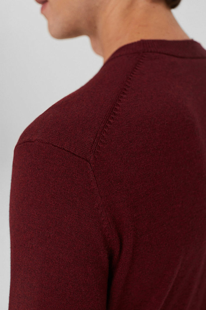 Con cachemir: jersey de punto con cuello redondo, DARK RED, detail image number 2