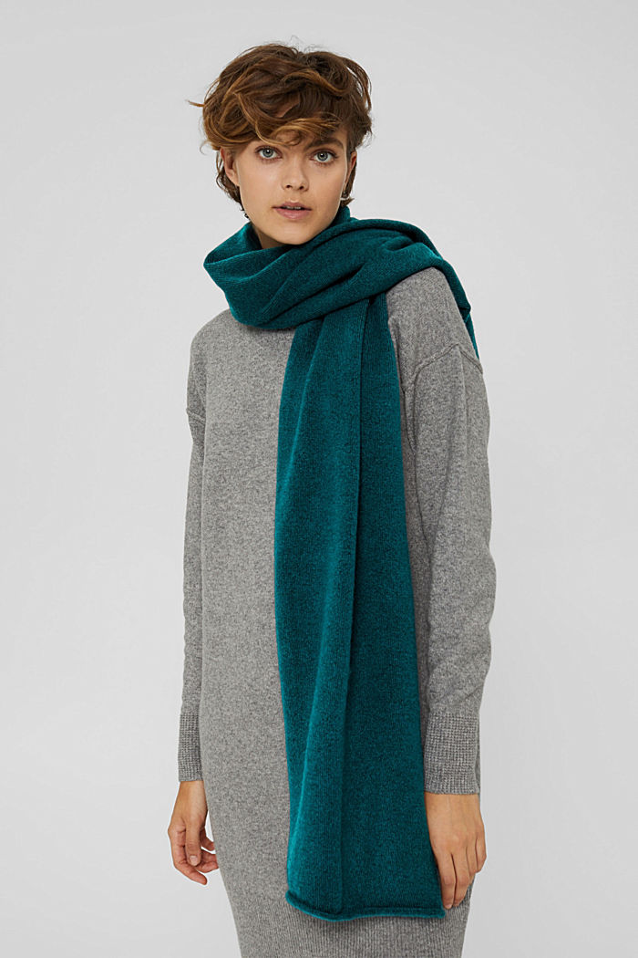 Made of recycled material: scarf with rolled edges, EMERALD GREEN, detail image number 1
