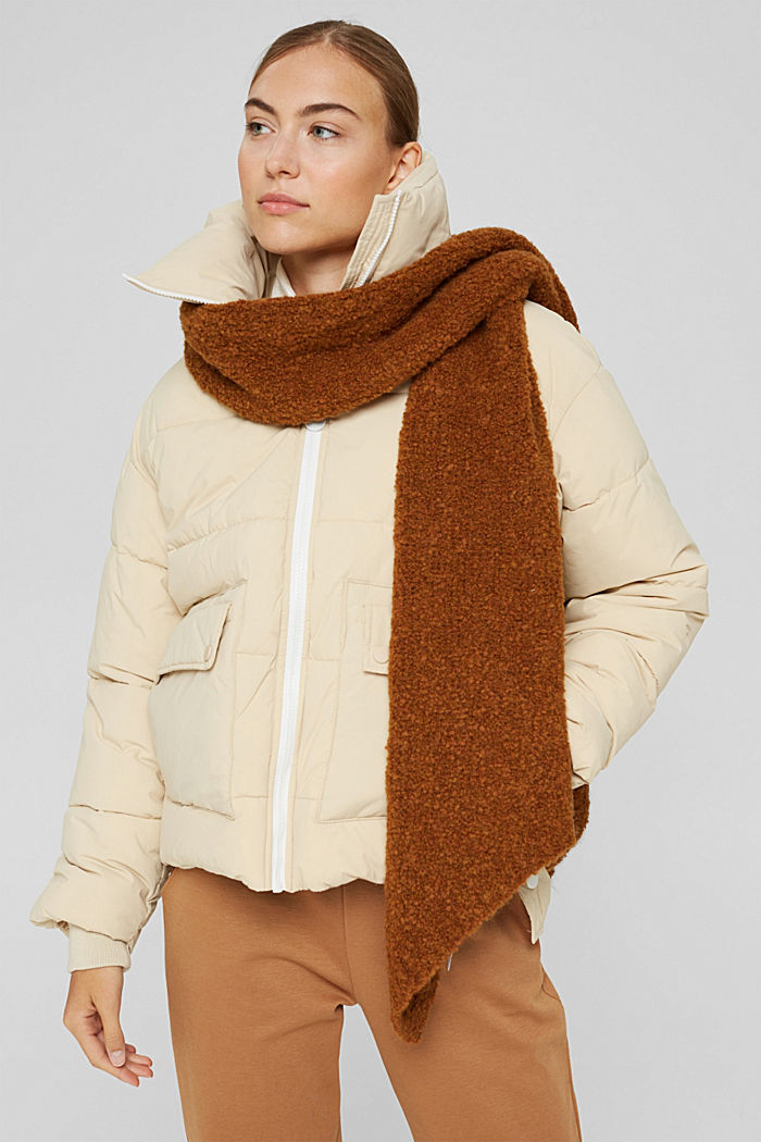 Con lana/alpaca: bufanda de punto en hilo rizado
