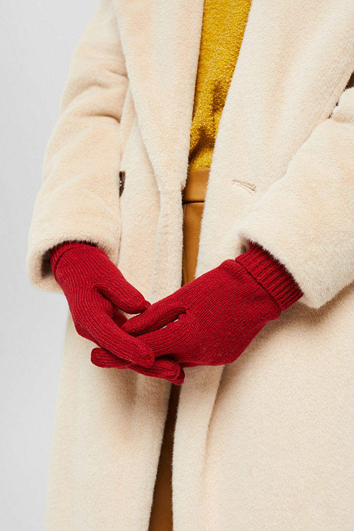 In materiale riciclato: guanti in misto lana