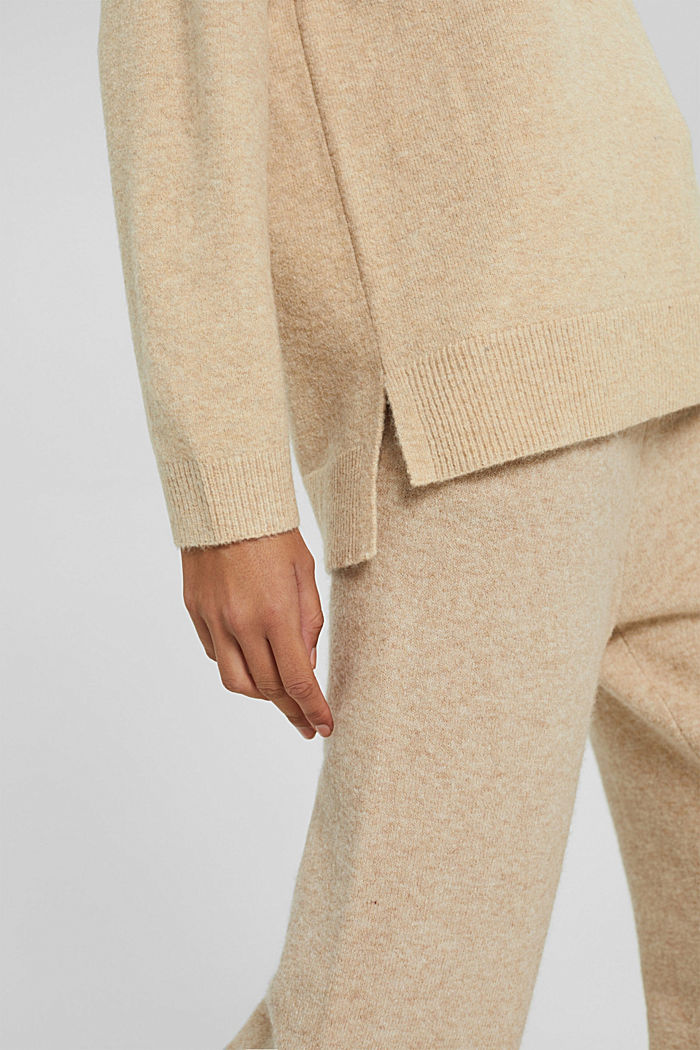 With wool: soft round neckline jumper with a melange finish, SAND, detail image number 2