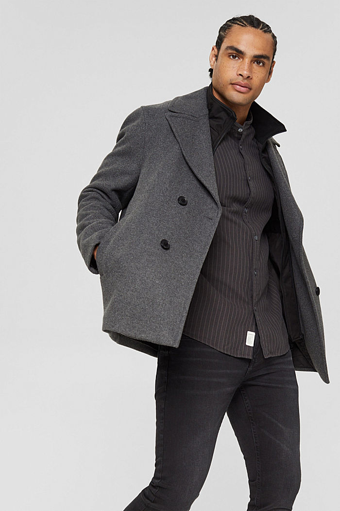 Made of recycled material: Jacket in blended wool