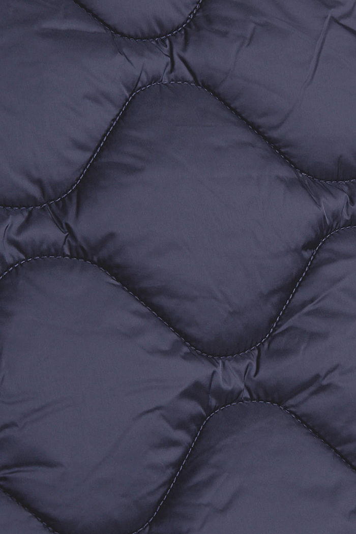Gerecycled: gewatteerde mantel met afneembare capuchon, NAVY, detail image number 4
