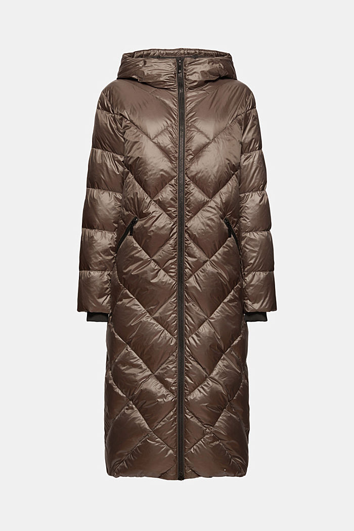 Glossy quilted coat with recycled down