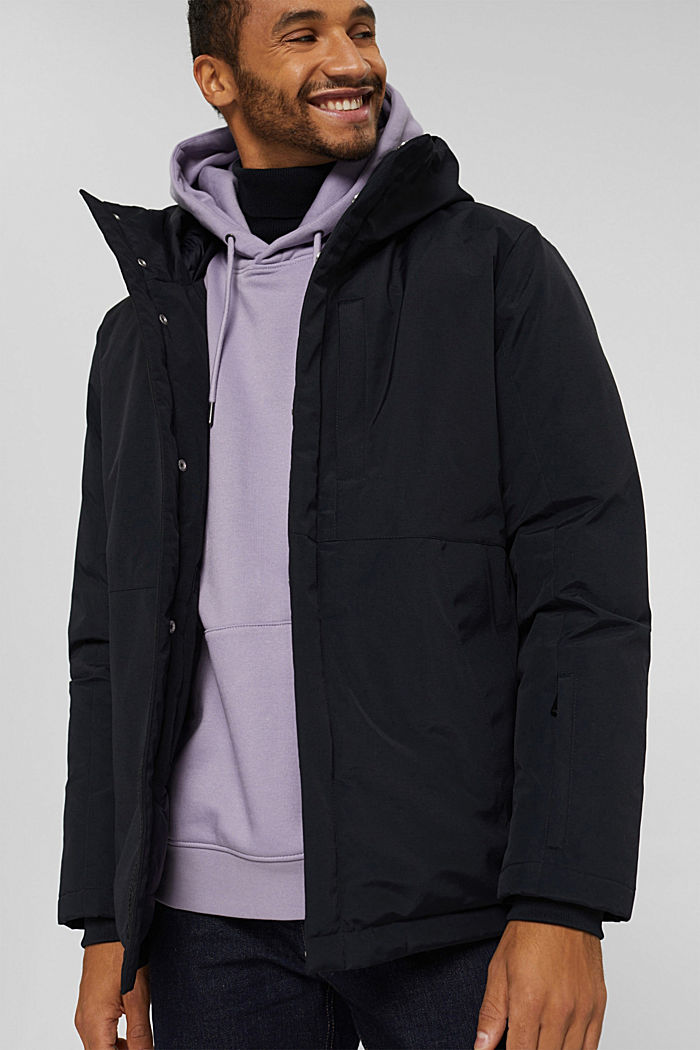 Hooded down jacket made of recycled material