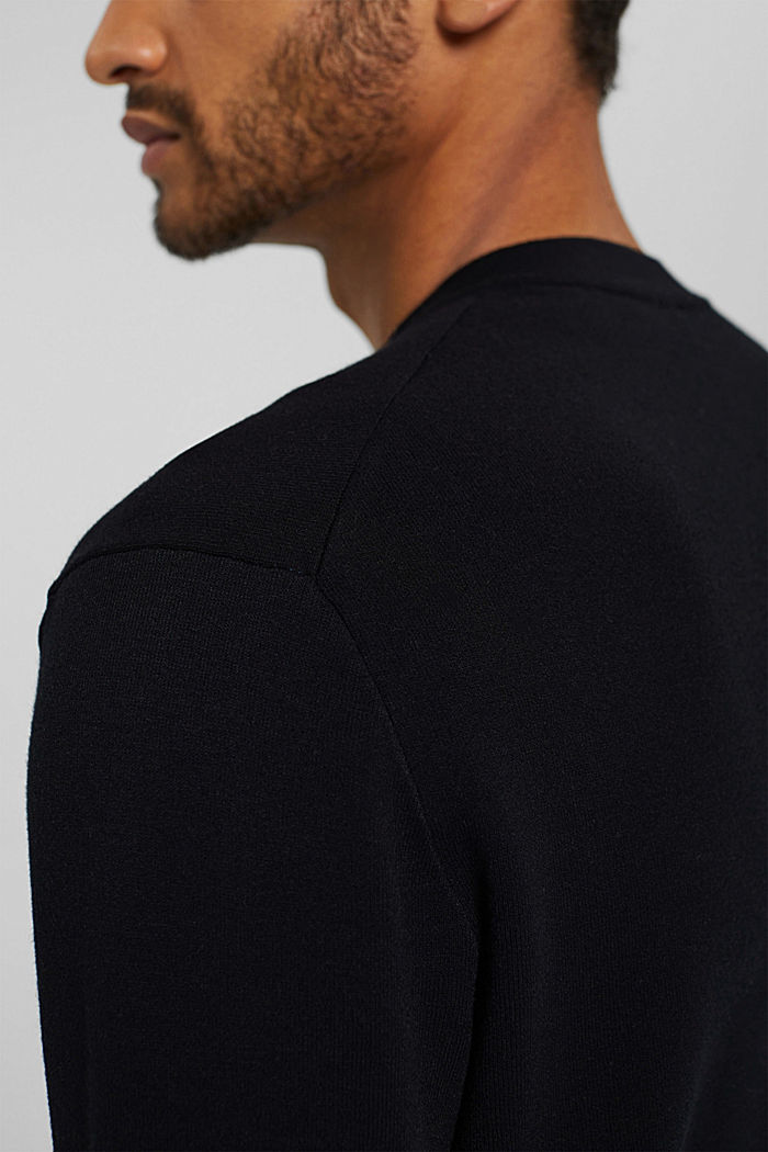 Pullover mit V-Ausschnitt, LENZING™ ECOVERO™, BLACK, detail image number 2