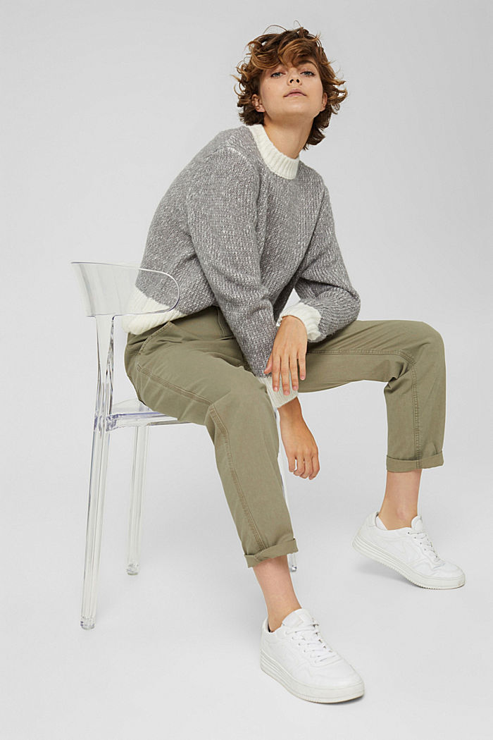 High-waisted trousers, organic cotton