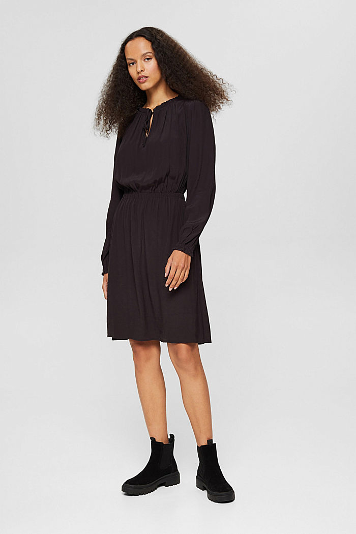 Kleid mit Rüschen aus LENZING™ ECOVERO™, BLACK, detail image number 5