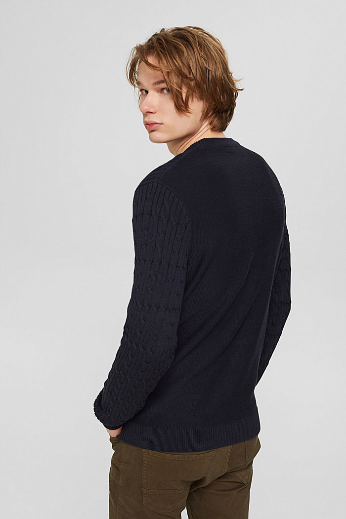 Sweter ze wzorem w warkocze z bawełny ekologicznej, NAVY, detail image number 3