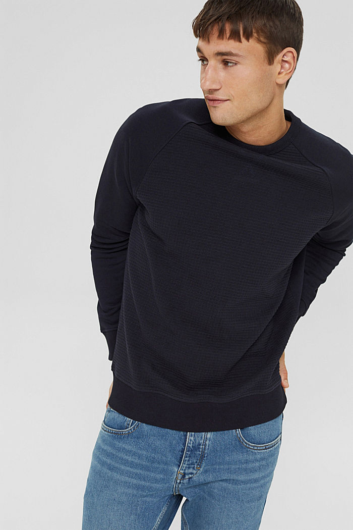 Made of recycled material: sweatshirt fabric in blended organic cotton