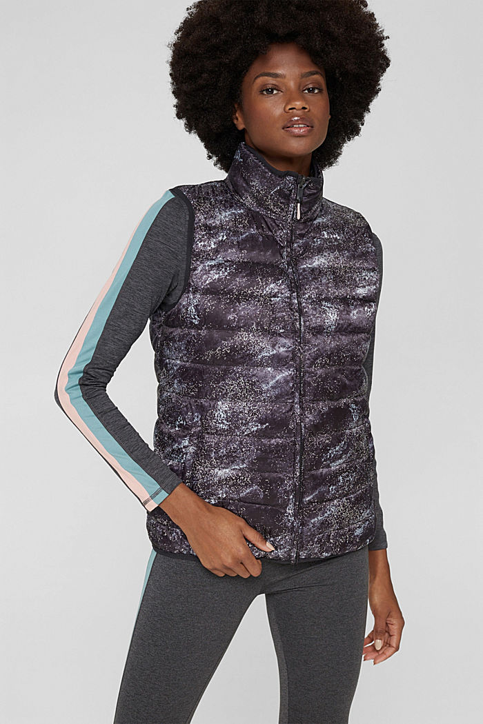 Recycled: reversible body warmer with 3M™ Thinsulate™