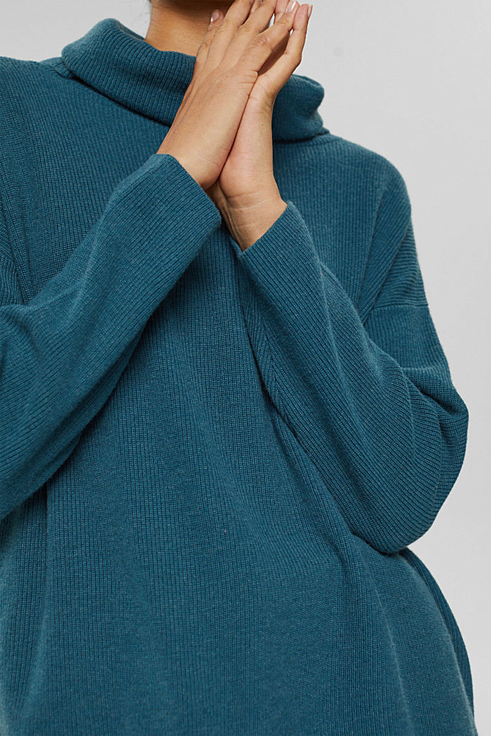 À teneur en laine et cachemire : le pull-over à col bénitier, PETROL BLUE, detail image number 2