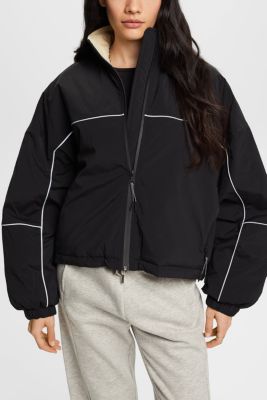 Short puffer jacket