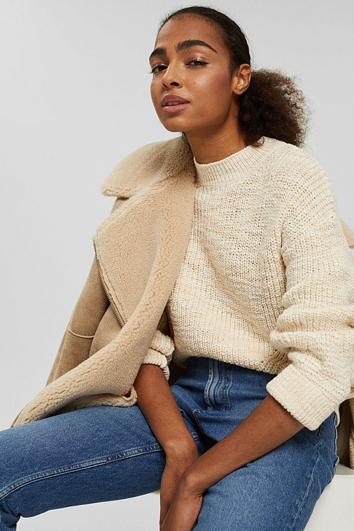Knitted jumper made of an organic cotton blend