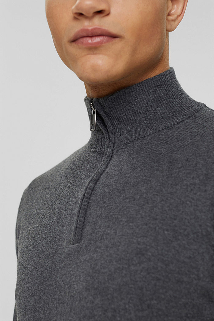 Reciclado: jersey con cremallera en el cuello y lana en su composición, DARK GREY, detail image number 2