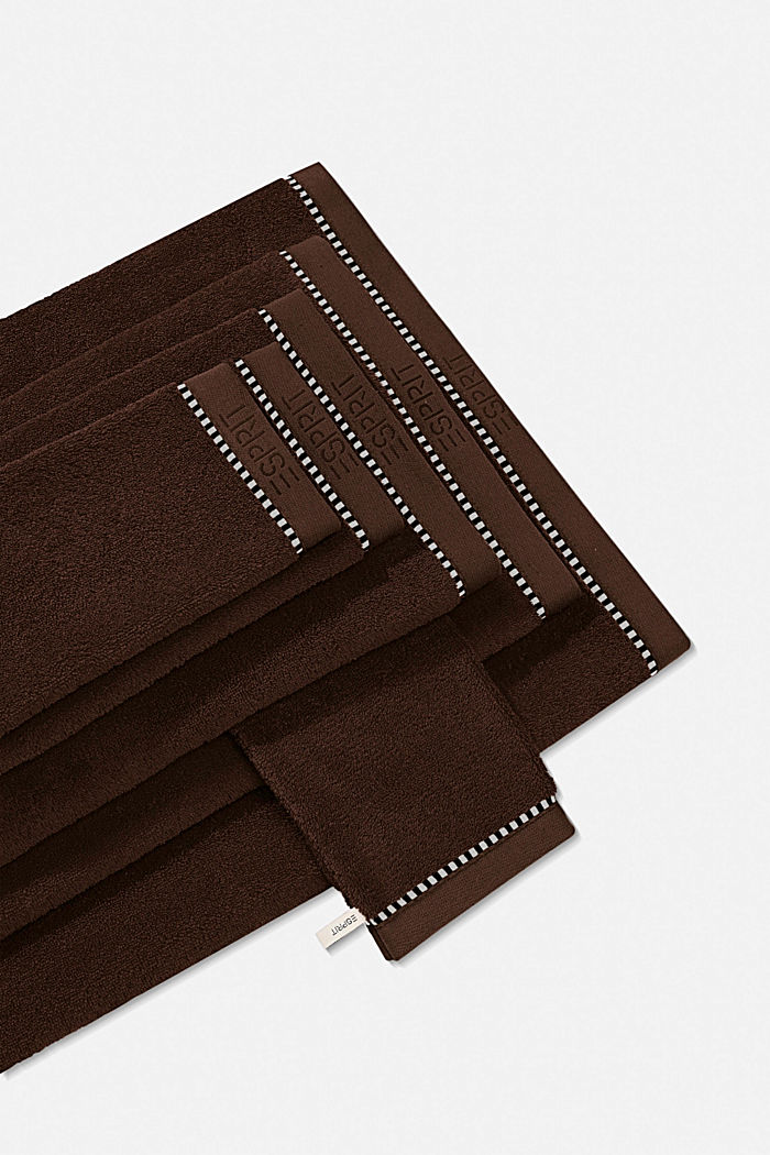 À teneur en TENCEL™ : la collection de serviettes en tissu éponge, CHOCOLATE, detail image number 4