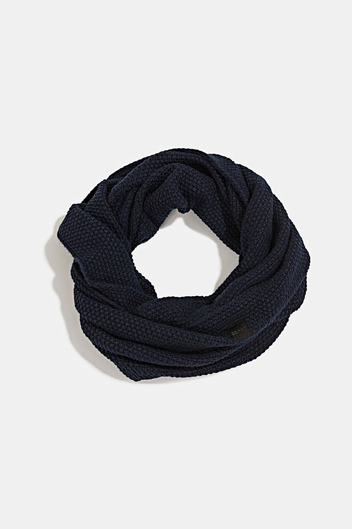 Snood scarf made of recycled yarn